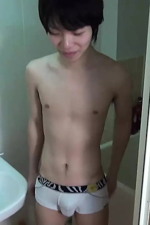 Shou Sakurai Loosens His Holes For Tsuyoshi And Ryota Sato