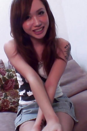 Fresh pussy Miki Uemura a slut with pussy hair gets her