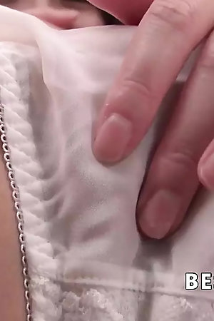 Adorable Yua Ariga blows your mind with her unspoiled Asian bj in XXX.