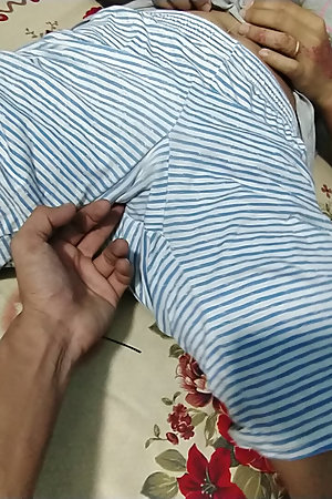 Bangladeshi virgin girl first time broken her Virginia. Desi fucking tight pussy xxx video ❣️