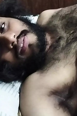 Mallu girl vaishnavy foot job and hand job with pennis kiss and boobs show