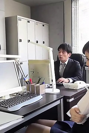 Office Yura Hitomi