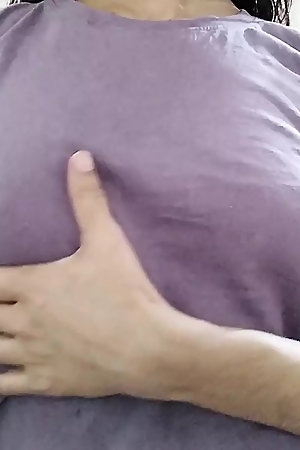 Jwan sali ko gift deke bur le liya