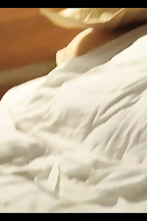 I couldn't hold back the urge and I wet the whole bed