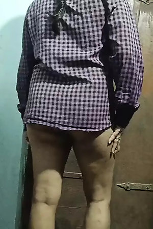 Telugu wife cheating hot hasbend and faking har house owner in house